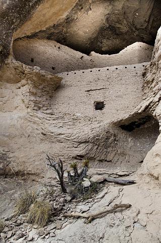 082 Gila Cliff Dwellings National Monument.jpg